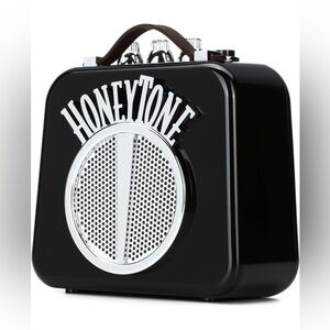 Honeytone - mini practice amp battery powered portable preowned